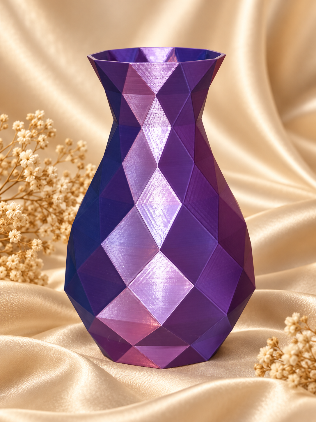 Vază decorativă modernă 3D – model fluid sau geometric