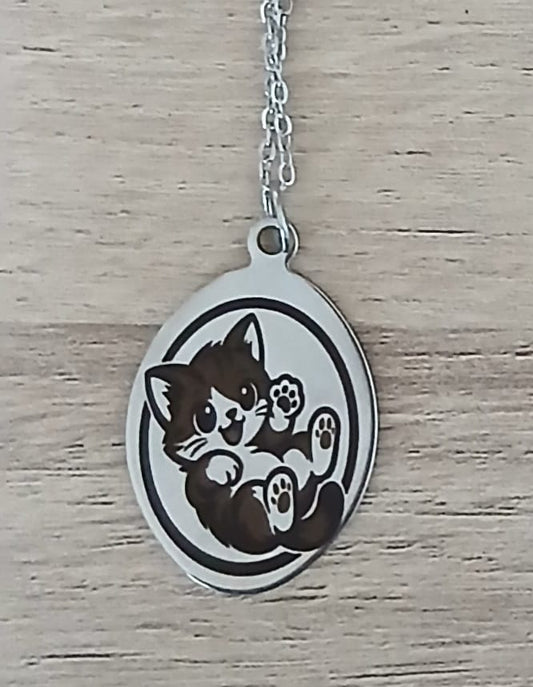Lănțișor personalizat cu pandantiv oval gravat