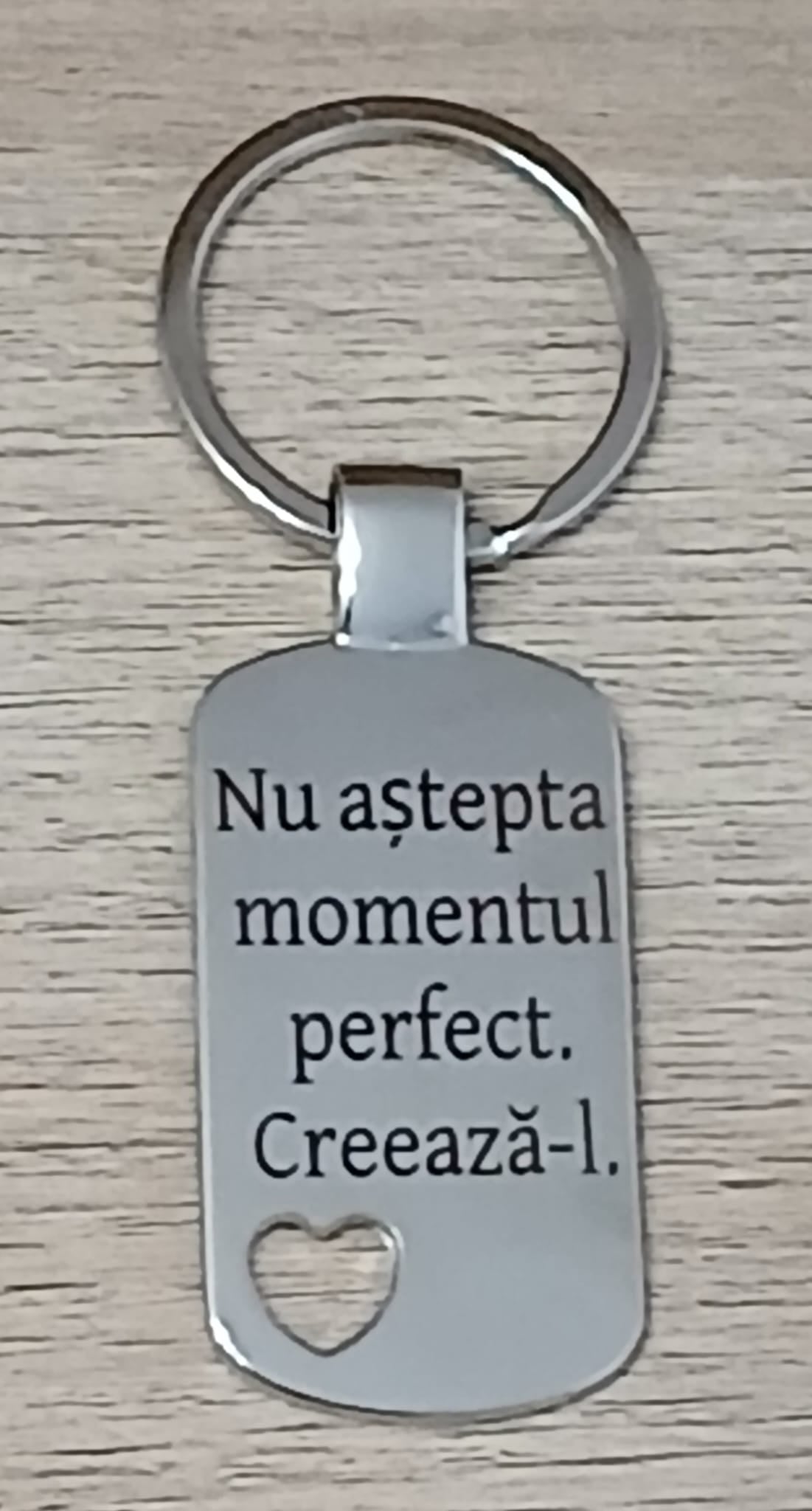 Breloc din oțel inoxidabil, personalizat cu mesaj motivațional