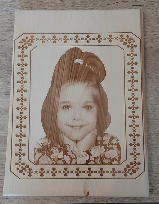 PLACĂ FOTO PERSONALIZATĂ DIN LEMN DE TEI