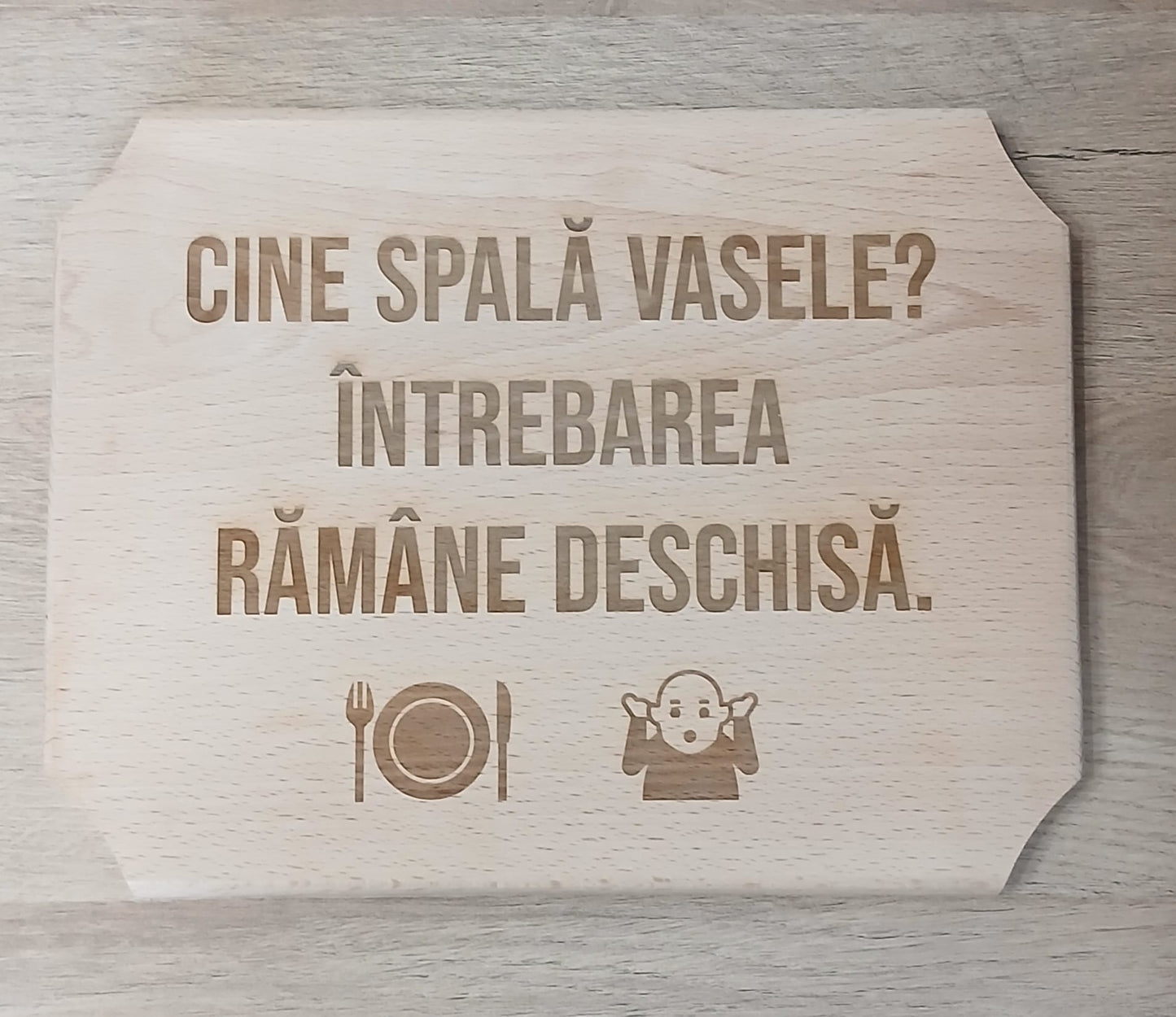 Placă decorativă din lemn tip tocător, personalizată